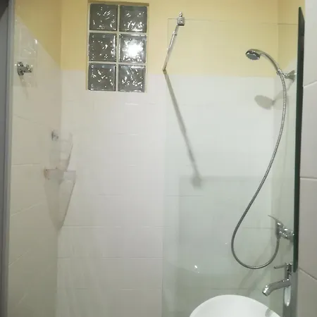 Pensión Cc39- Q5 Funchal (Madeira)